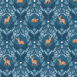 Tissu à motifs de cerfs, faons sauvages, créatures du crépuscule sur fond bleu, par Natàlia Juan Abelló pour Riley Blake, coton à patchwork, C15361-BLUE image 1