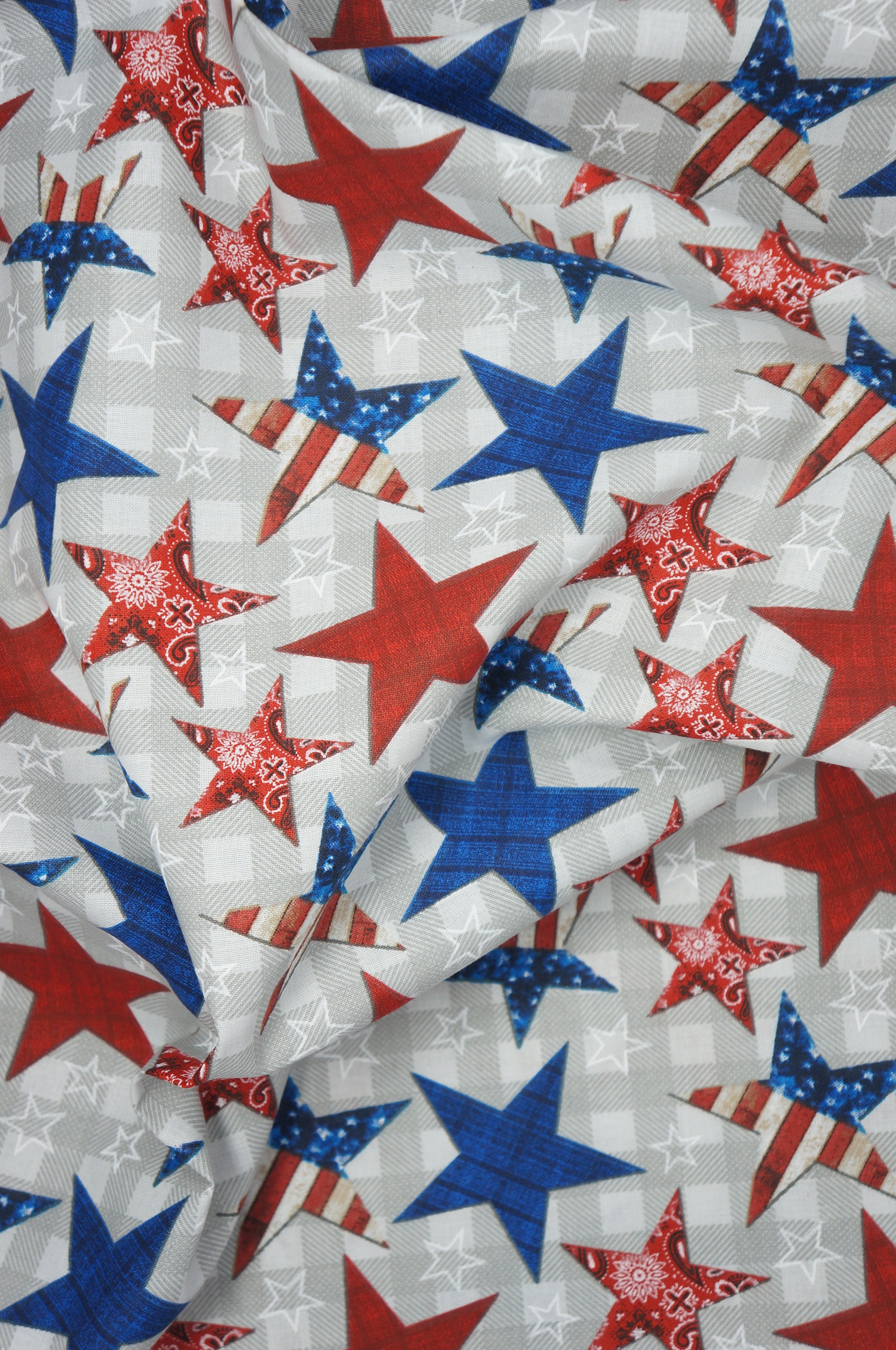 Patriotic Americana Star on Gray Plaid Pattern Independence Day 4th of ...