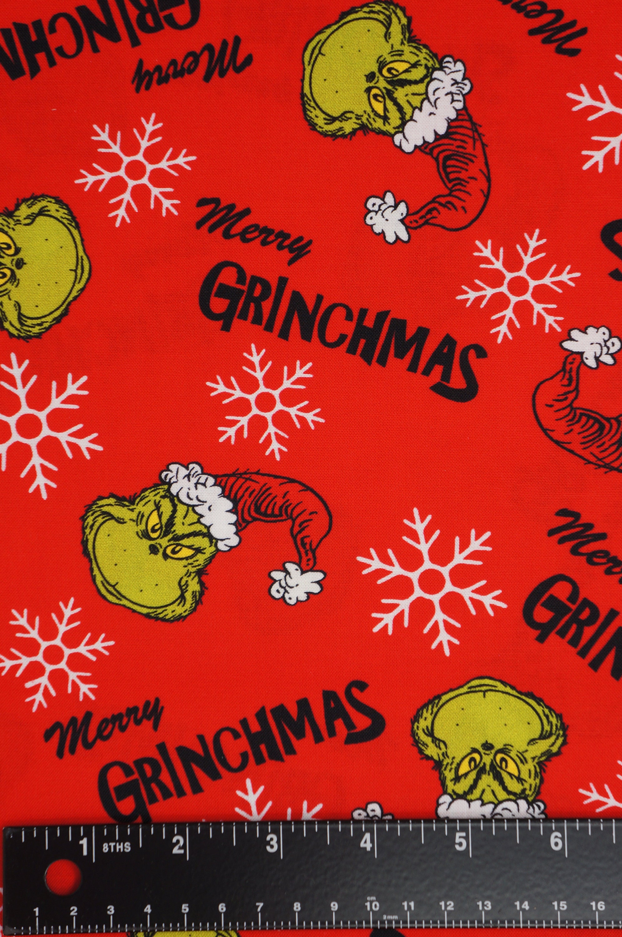 Grinch Fabric, Merry Grinchmas Head Toss, Dr. Seuss How the Grinch