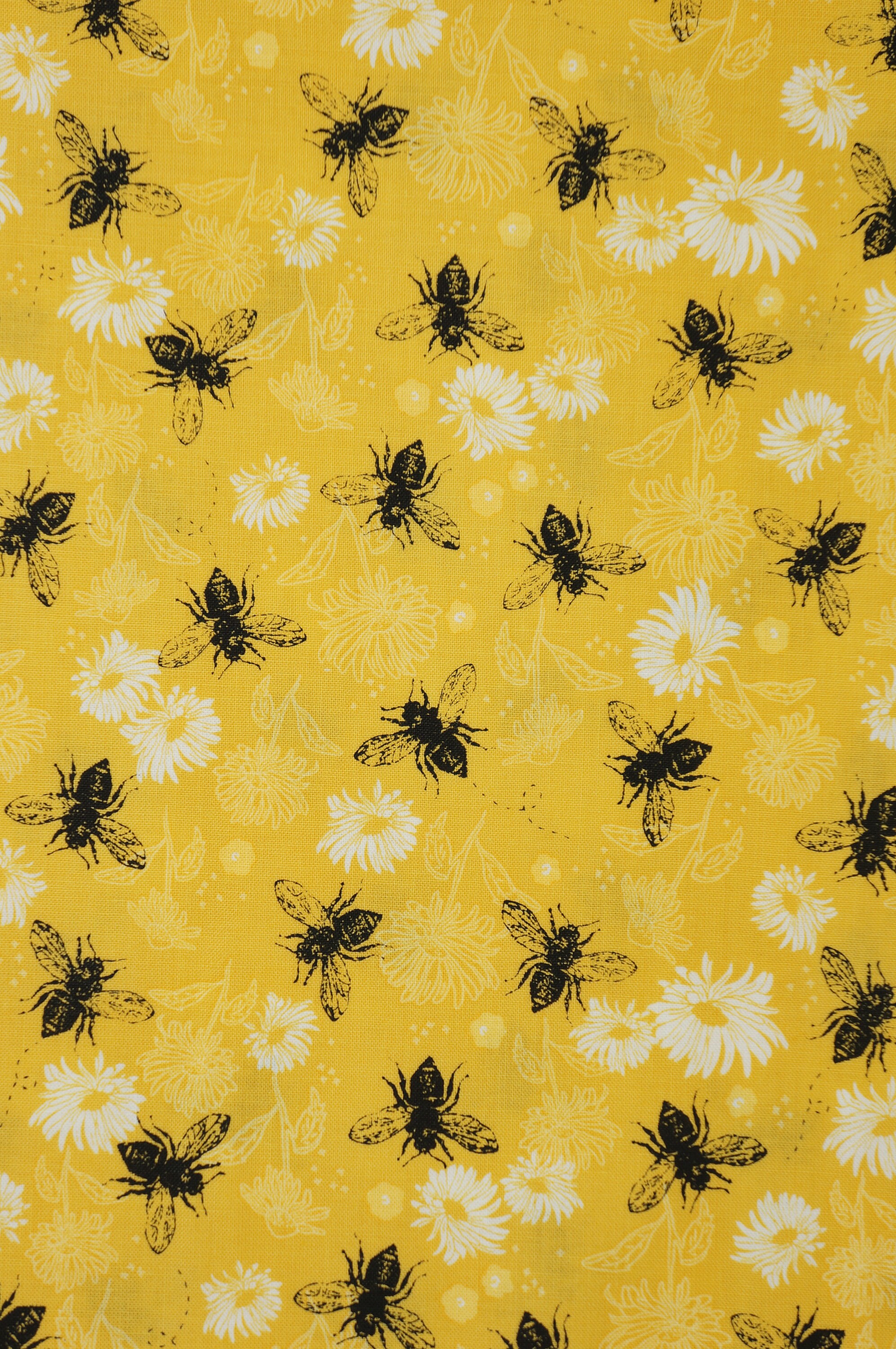 Honey Bee Floral Fabric, Riley Blake Quilting Cotton Fabric, Bee Kind, Busy  as a Bee Fabric, Queen Bee Fabric, Bee Hive Fabric, Bee Fabric