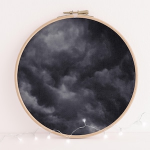 Gothic Storm (40x30cm) Dunkler Abstrakter Hintergrund Kreuzstich-Stoff 14, 16, 18 count Aida