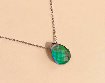 Temperature Control Color Change Necklace / Mood Necklaces