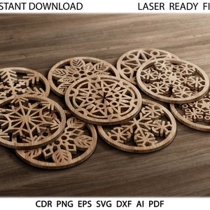 33 Christmas Coaster SVG, DXF, Eeps, Onderzetters voor hete, Glowforge laser gesneden onderzetters Ontwerp silhouet voor Laser Plasma, Cricut Snijbestand