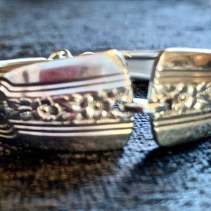 Vintage silverware bracelet , Wm Rogers IS Sectional Louisiane Pattern Silverplate Flatware with magnetic clasp,
