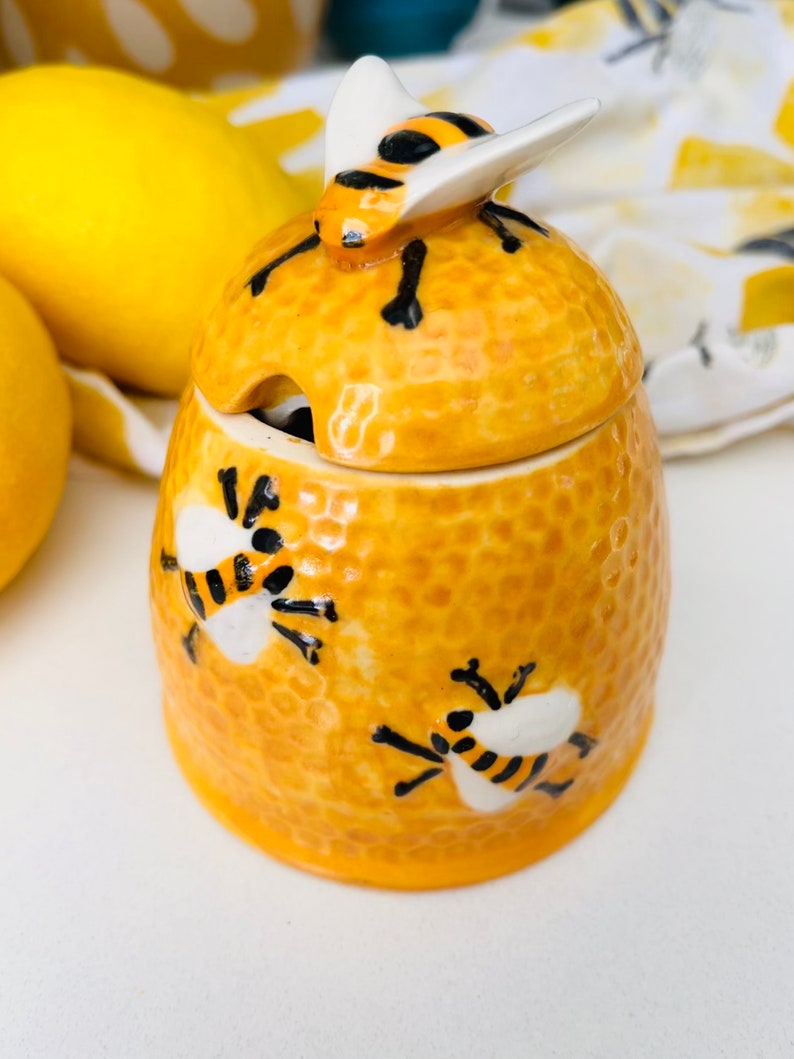 ceramic honey jar with bee details handmade, handpainted ceramics image 5
