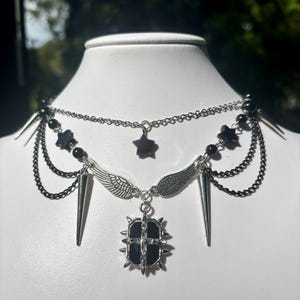 The ‘Shield of Shadows’ necklace