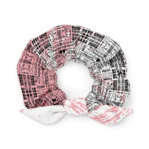 Cartas de amor de San Valentín Scrunchie de cabello reciclado