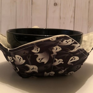 Ghosts Soup Bowl Cozy