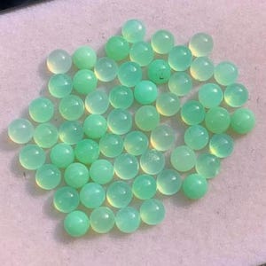Chrysoprase Cabochons: 4mm Round, Flat Back Gemstones, 19.00 Ct (60 Pcs)