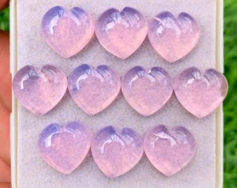 Hjärtliknande lavendelkvarts-cabochoner: Ädelstenar för smyckestillverkning (12 mm, 54,60 karat)