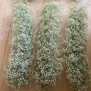 Runner di fiori Baby Breath, Runner di fiori floreali, Arco di fiori Baby Breath, Centrotavola Baby Breath, Decorazioni per feste in casa, Composizioni romantiche