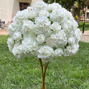 White Rose Flower Ball Wedding Flower Arrangement Table Centerpiece Artificial Flower Ball Table Flower Ball Wedding Centerpiece Table Decor