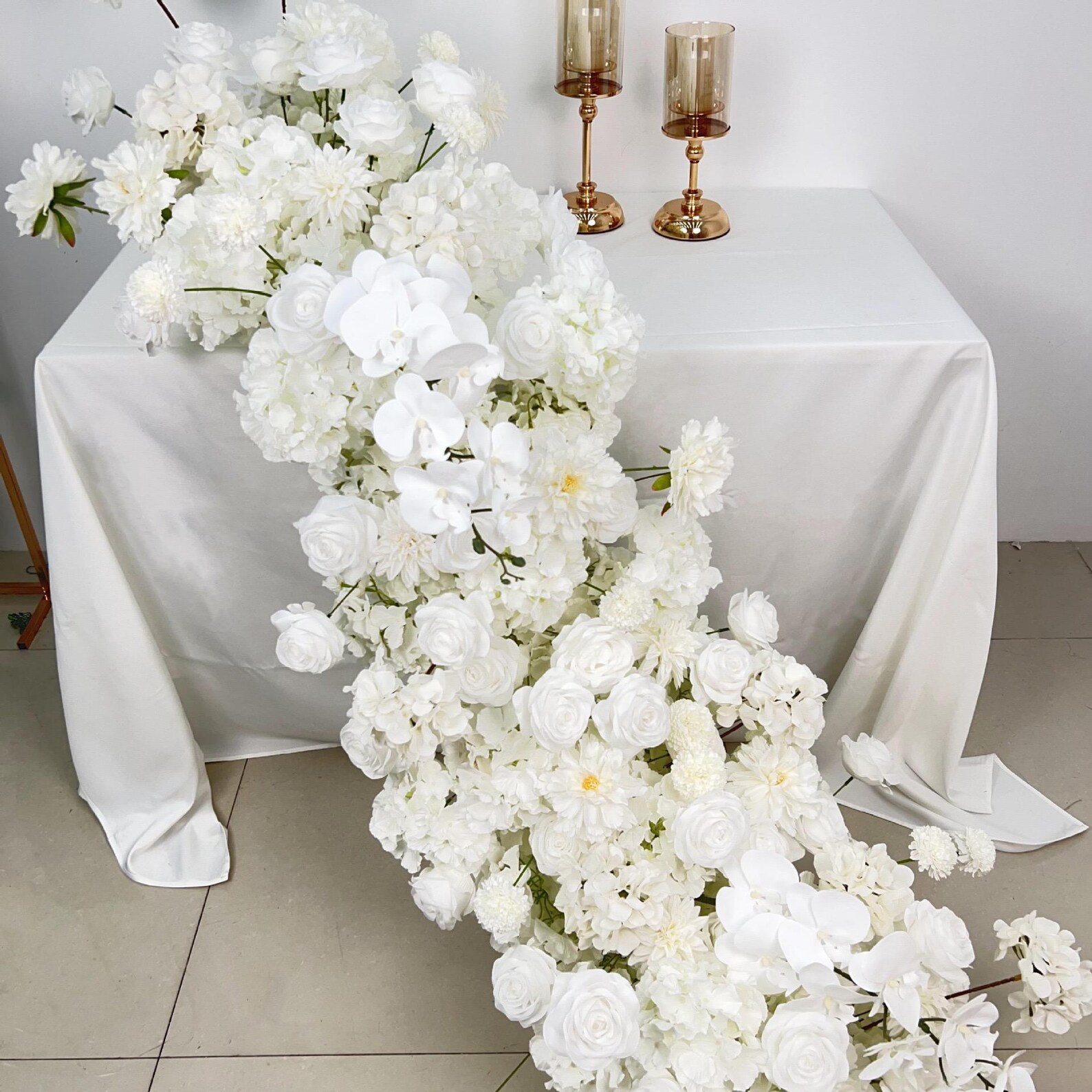 White Flower Table Runner,wedding Aisle Flowers,hydrangea Flower ...