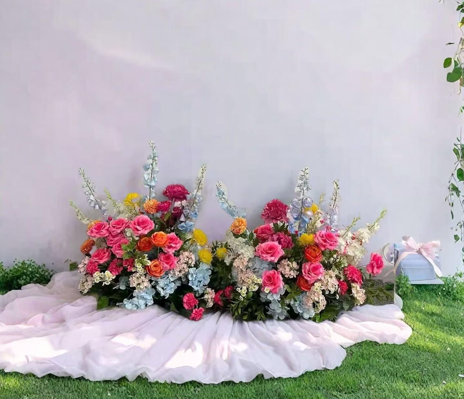 White Rose Flower Floor Flower,grounded Flower Arrangements,wedding ...