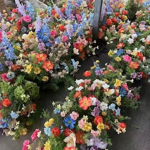 Fiori di campo a terra, ghirlanda di fiori per matrimonio, centrotavola per matrimonio, runner floreale, arco di fiori a festoni, centrotavola per matrimonio