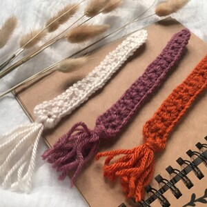 Crochet Bookmark, Yarn Bookmark, Tassel Bookmark, Gift for Reader, Bookclub Gift, Bookworm Gift, Book Lover Gift for Women, Valentine Gift