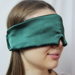 Emerald Silk Eye Mask / Sleep Mask, Deep Sleep & Anti Ageing, 100% Pure Organic Silk Sleeping Band image 2