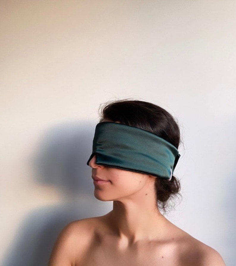 Emerald Silk Eye Mask / Sleep Mask, Deep Sleep & Anti Ageing, 100% Pure Organic Silk Sleeping Band image 3