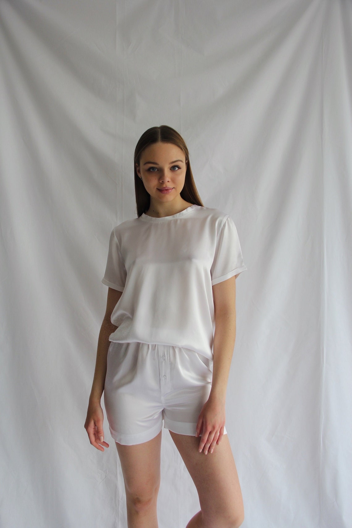 ladies t shirt and shorts set