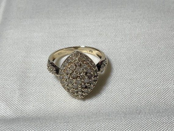 10K Gold Diamond Ring Size 7 - image 4