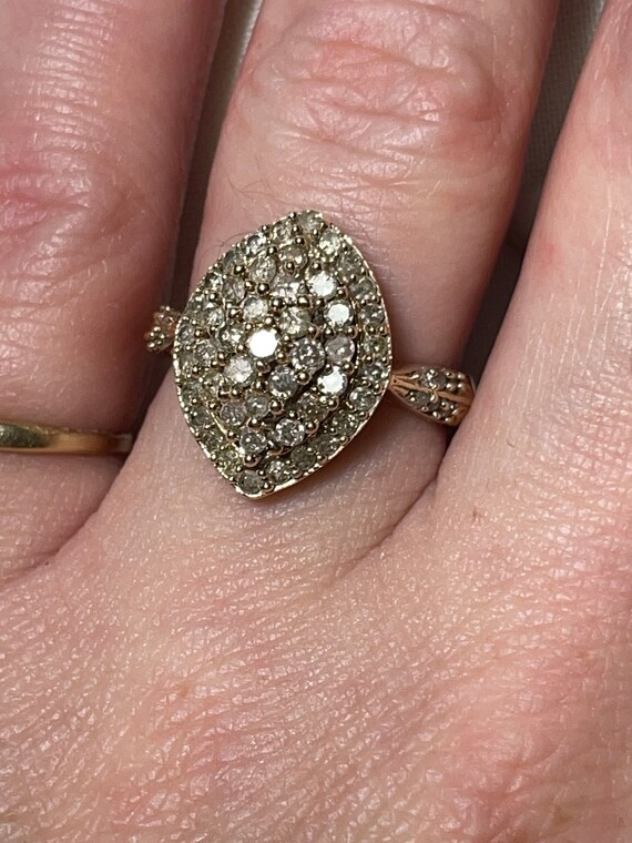 10K Gold Diamond Ring Size 7 - image 5