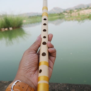 Natural Bamboo Flute C Medium Bansuri Flute C Medium Scale Hindustani Professional Bamboo Flute 440Hz/432Hz Flute image 3