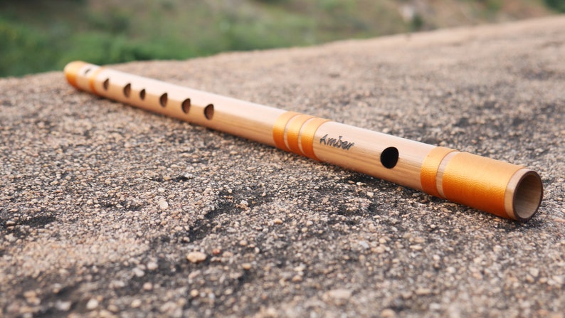 Natural Bamboo Flute C Medium Bansuri Flute C Medium Scale Hindustani Professional Bamboo Flute 440Hz/432Hz Flute image 4