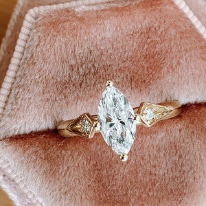 14K Yellow Gold Engagement Ring with High Quality 1.00 Carat Marquise Cut Lab Grown Diamond, Unique Vintage Style Solitaire Engagement Ring