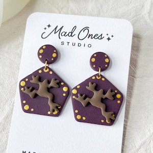 Rana de chocolate, pendientes de caramelo, accesorios mágicos, pendientes de arcilla hechos a mano, pendientes colgantes, pendientes de mago, regalo de bruja, mago, regalo navideño