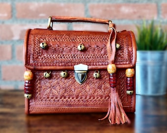 Bolso de cuero Banjara, Bolso marrón de cuero, Bolsos de piel de oficina, Bolsos de cuero, Bolsos de cuero bordado, Bolsos de cuero Boho, Bolsos de cubo
