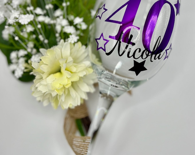 Personalised Celebration Star Wine Glass:  Name & Age, 18th Birthday, 21st Birthday, gift for her, 30th, 40th, 50th