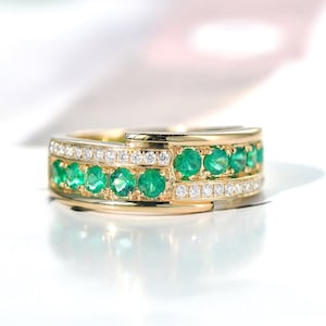 1.00Ct Emerald Diamond Eternity Band Ring 14K Gold Emerald Cluster Band Womne Dainty Proposal Band 14K Vintage Proposal Women Gifted Ring.
