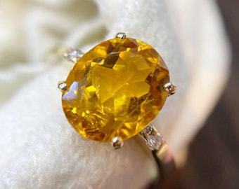 Golden Citrine Cocktail Ring 14K Art Deco Citrine Ceremony Ring Classic Style Citrine Ring for Daily Wear, Mother's Day Gifted Citrine Ring.