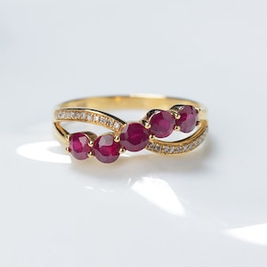 Naturlig rubin diamant alliansring 14K guld rubin vigselring för kvinnor Elegant rubin Alla hjärtans dag frieriring Rubin rund frieripresentring för kvinnor.