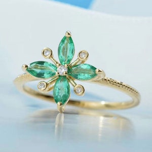 Natural Emerald Floral Promise Ring 14K Gold Emerald Leaf Promise Ring Marquise Shape Emerald Cluster Ring Women Gifted Emerald Anniversary.