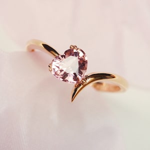 Morganite Heart Ring 14K Gold Morganite Proposal Ring Heart Shape Engagement Ring Peach Morganite Anniversary Ring 14K Pink Gold Stone Ring.