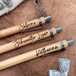 Gravierter Kugelschreiber aus Holz mit Name, personalisierte Gravur, Geschenk für Freunde, Familie oder Kollegen