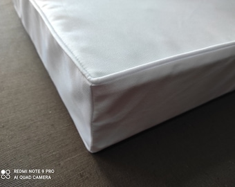 Zippered waterproof case - Waterproof mattress cover - Outdoor mattress cover - Mattress Ticking Pillow Cover - Water Resistant Daybed Cover