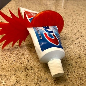 Pineapple Toothpaste Squeezer - Swinger Gear Gag Gifts