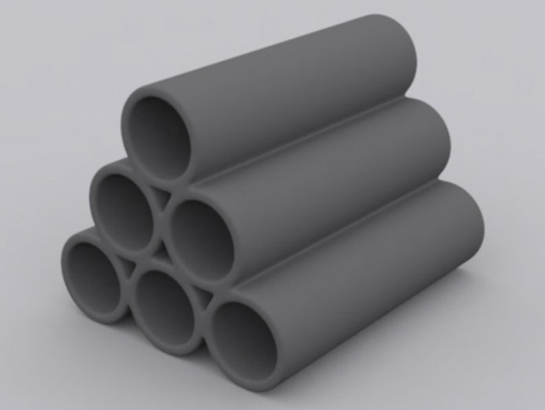 Pode incluir: Um suporte de vinho de metal cinza com seis aberturas circulares para garrafas. O suporte tem a forma de uma pir&acirc;mide com a abertura superior voltada para a frente.