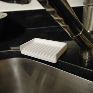 Ravinte Sponge Holder for Kitchen Sink, Hanging Drain Sink Sponge Hold