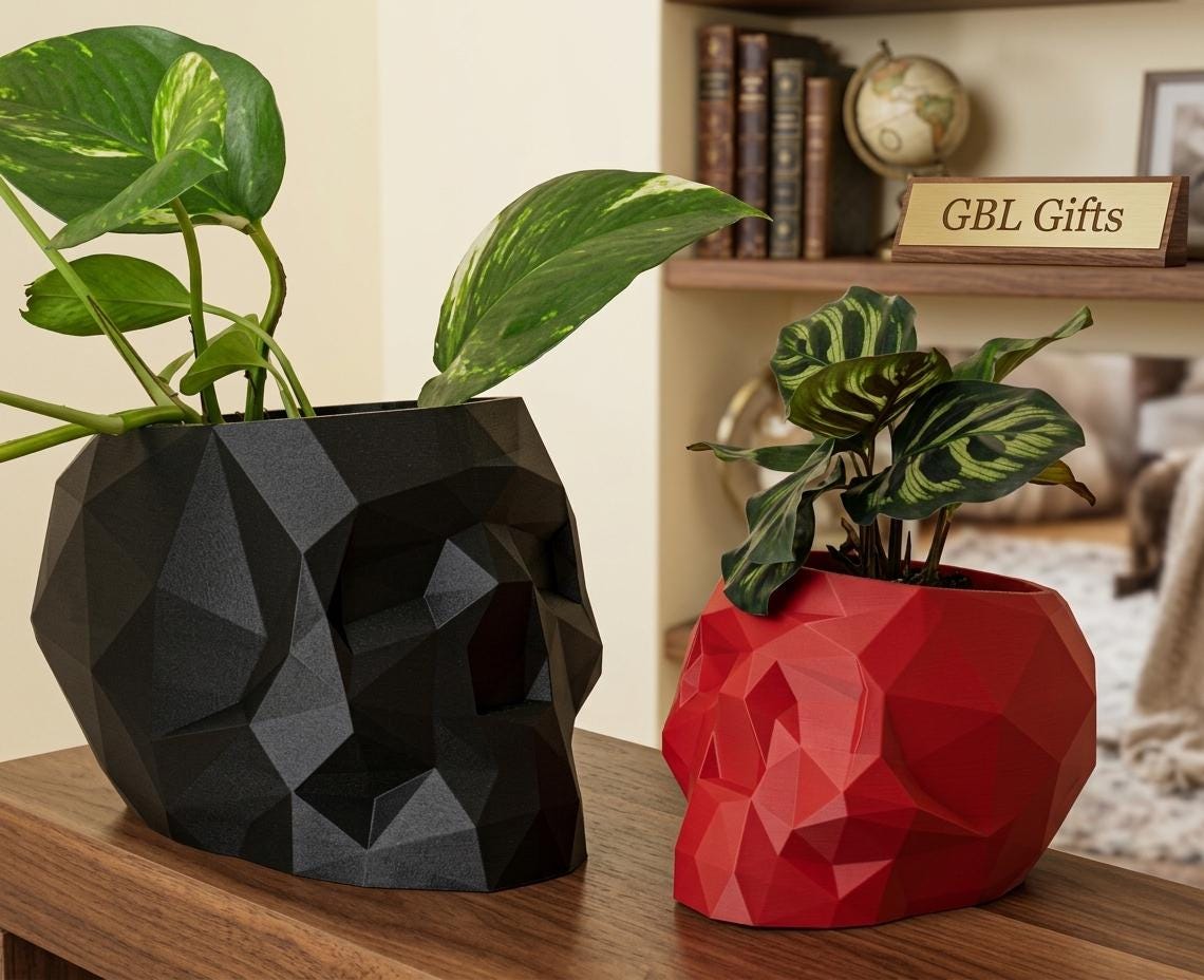 Geometric Skull Planter Pot With Drainage