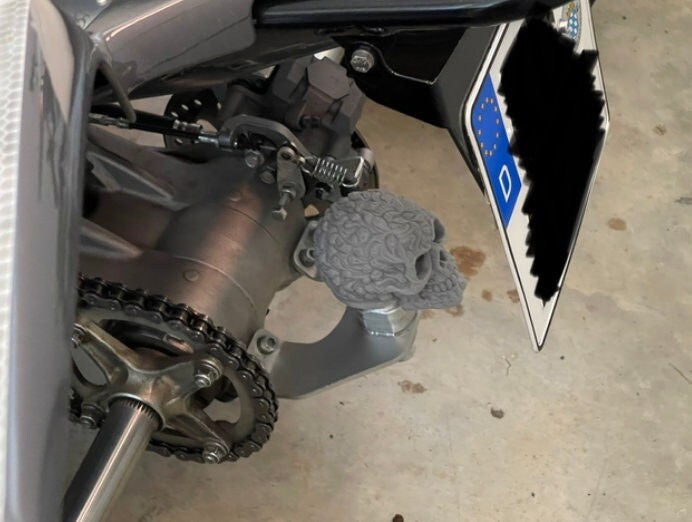 2" Trailer Hitch Ball Skull Cover
