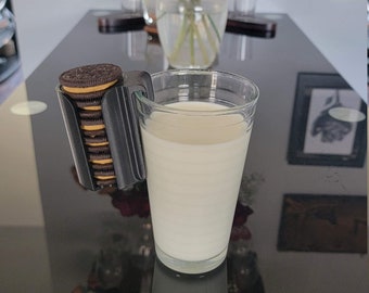 Oreo Cookie Caddy Girlscout Cookies dunker to hold your cookies and dunk them in milk! The Perfect gift for your girlfriend or daughter