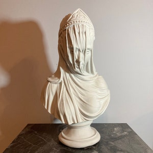 Veiled Woman Bust, 14 inch, Veiled Bride, Oversized Veiled Bride Sculpture, Virgin Woman Sculpture, 14x7.87 inch