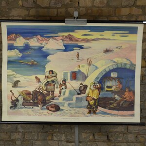 Inuit caccia, kanoo, cani da slitta: originale vintage 1950 scuola educativa tedesca poster carta da parati stampa igloo artico Huskeys Circolo polare