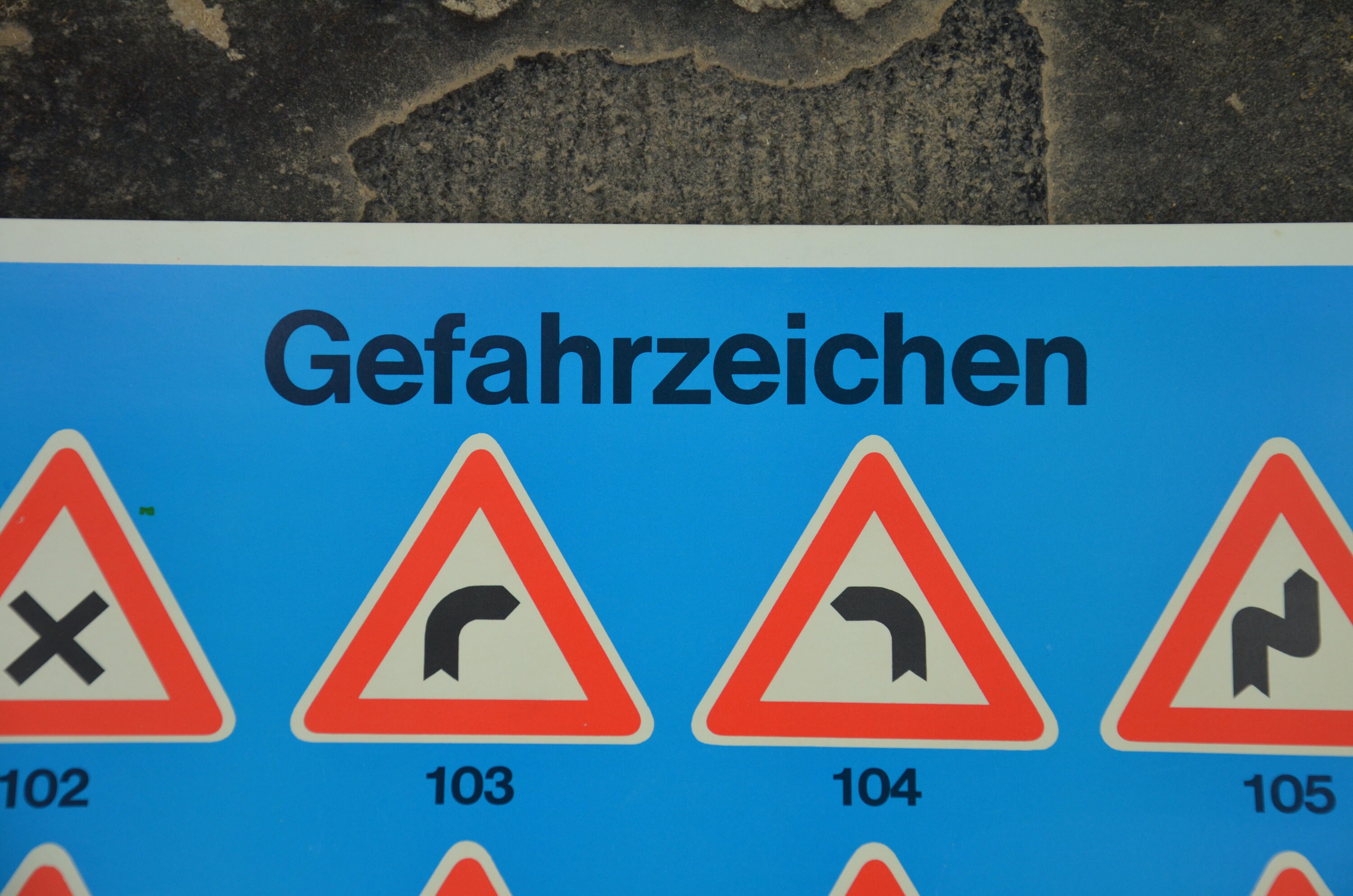 1970 年代の危険道路標識、アウトバーン、ドイツ: オリジナルの