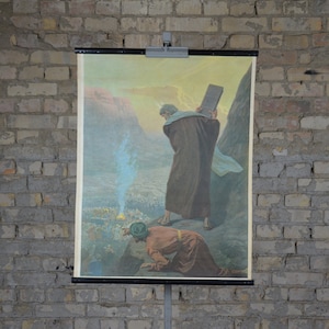 Moses, Tablett der Geboten, Goldenes Kalb: Original Vintage Deutsch 1950er Jahre Lehrposter Schule Wandkarte Roll down Bibel Illustration