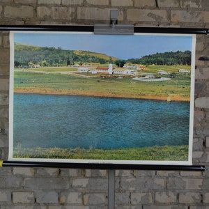 Fazenda Farm, Brasilien: 1960er Jahre Vintage Schulposter Schulwandkarte Naturposter Pflanzung Südamerika