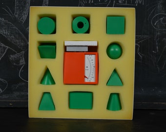 Pyramids, Cubes etc., volume, geometric shape classroom models, math: original vintage 1970s German geometry visual aid math scale weight